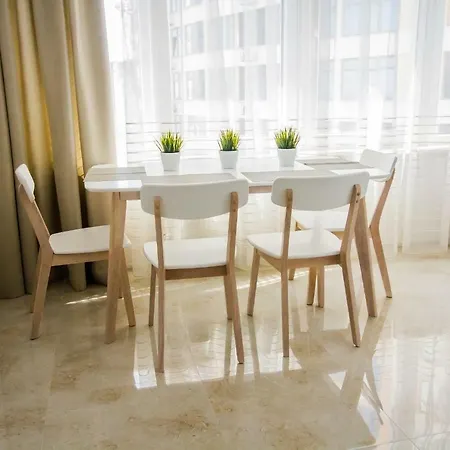 Arcadia Beach Apartment