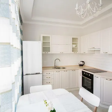 Arcadia Beach Apartment *